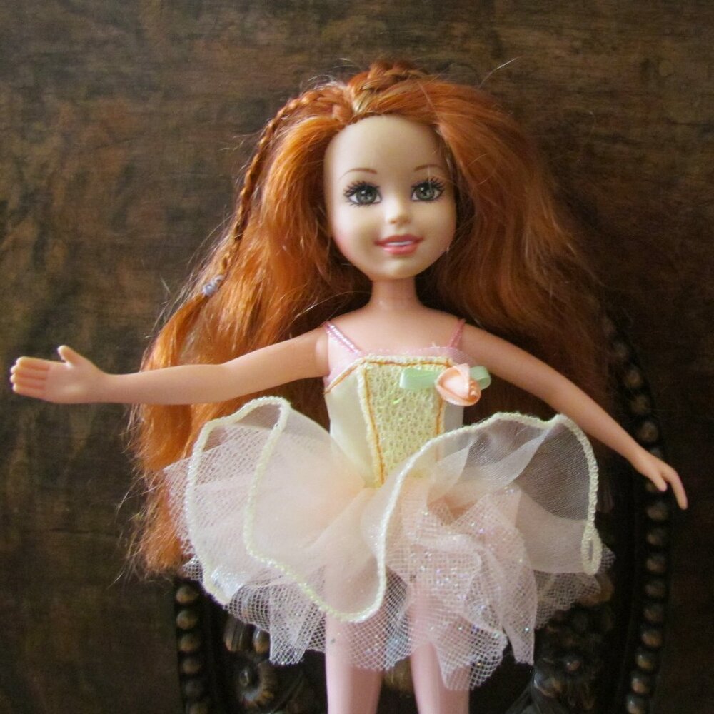 WEE 3 FRIENDS DOLL, LILA, in BALLERINA COSTUME TUTU, FABULOUS RED HAIR!